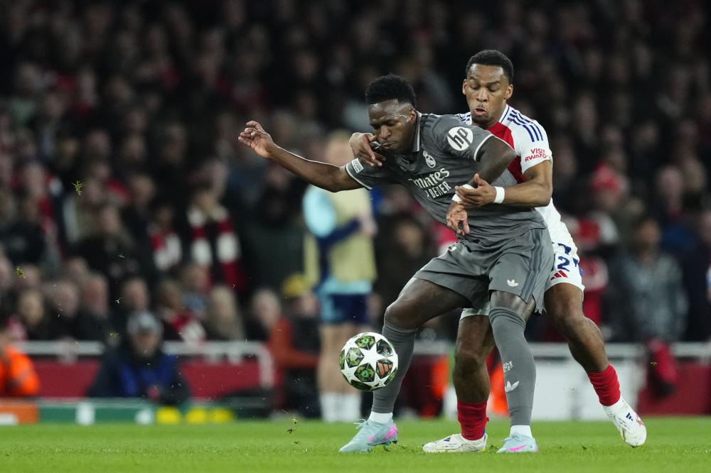 美的射门 美的射门